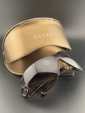 Gucci Vintage Shield Sunglasses Oversized GG Medallion
